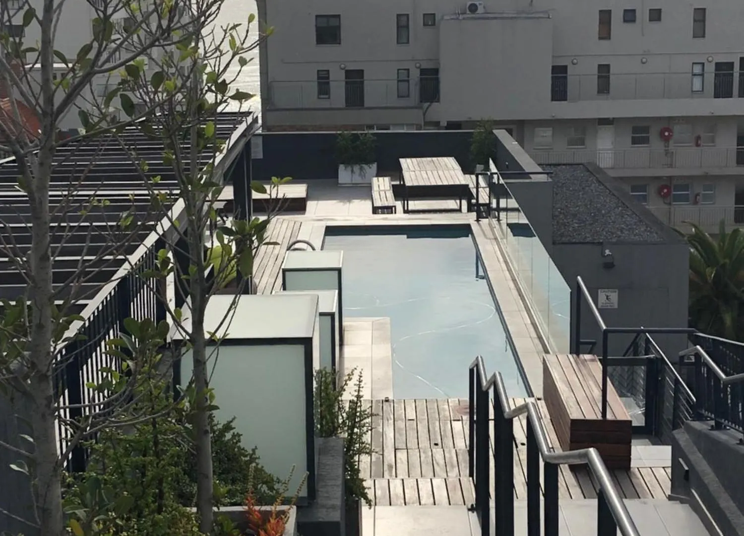 Seapoint Apartment - Pool - Gym - Balcony Cape Town