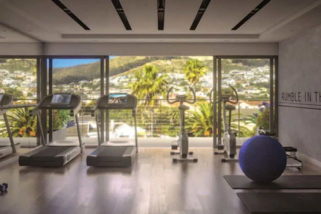 Seapoint Apartment - Pool - Gym - Balcony Cape Town Güney Afrika