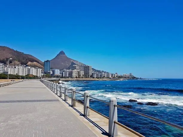 Seapoint Apartment - Pool - Gym - Balcony Cape Town 0*,  Güney Afrika