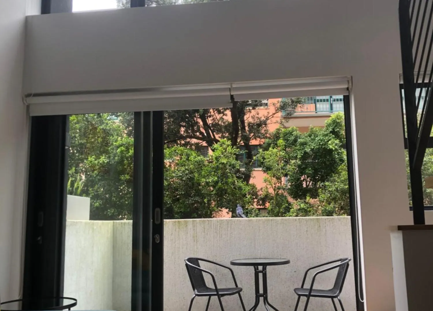 Seapoint Apartment - Pool - Gym - Balcony Cape Town